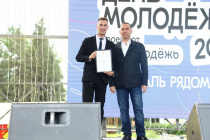 Губернатор Вадим Шумков в День молодежи объявил о создании нового органа власти - Комитета по молодежной политике Курганской области