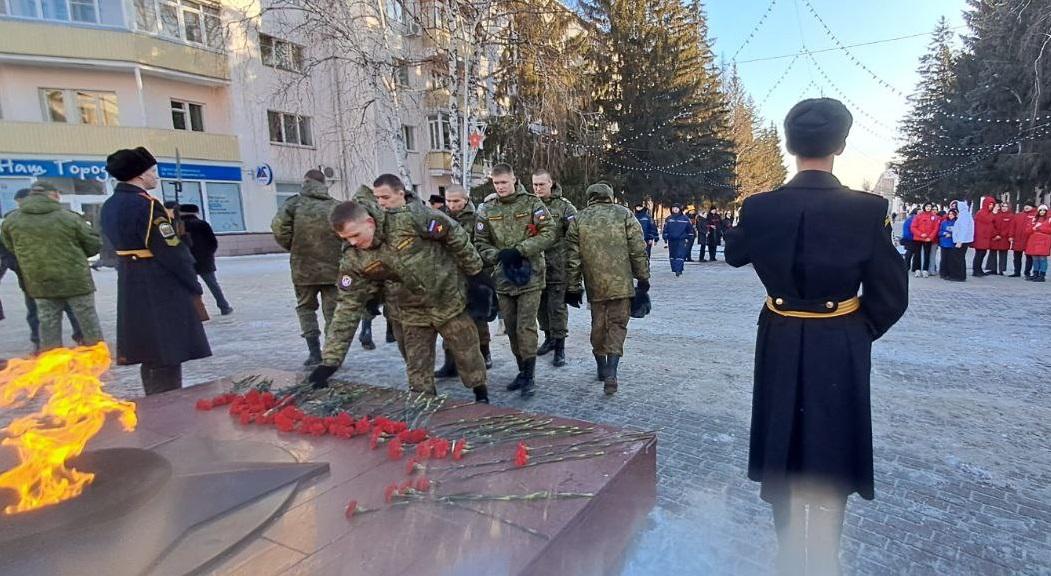 В Курганской области проходят мероприятия в рамках Дня неизвестного солдата